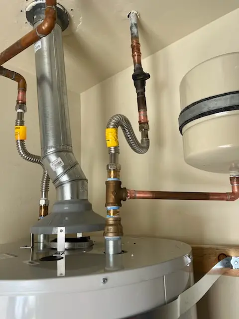 Water heater installation and plumbing repair in Foxridge